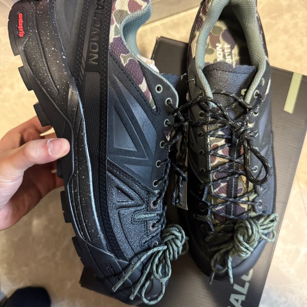 270사이즈 살로몬 칼하트WIP X-Alp 블랙