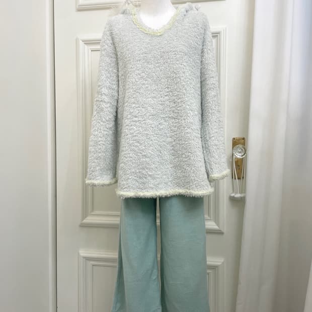 mint lace point hoodie top&basic cozy lo