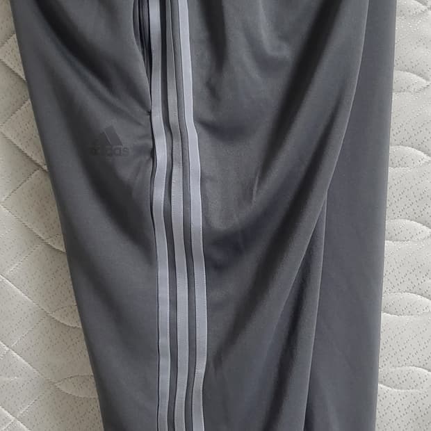 아디다스 팬츠  M