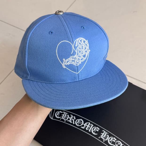 HEART EMBLEM CAP 하트 엠블럼 ㅋ캡