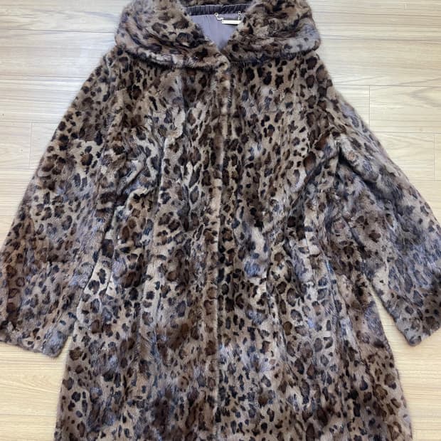 Zishen 레오파드 밍크 코트
