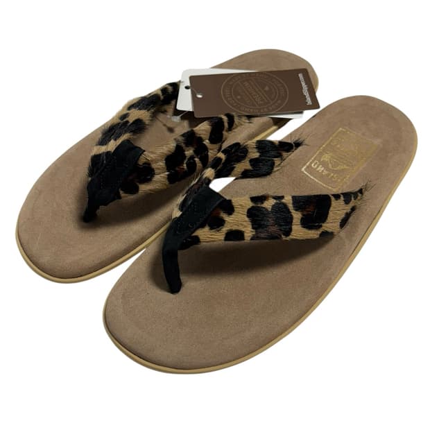 ISLAND SLIPPER