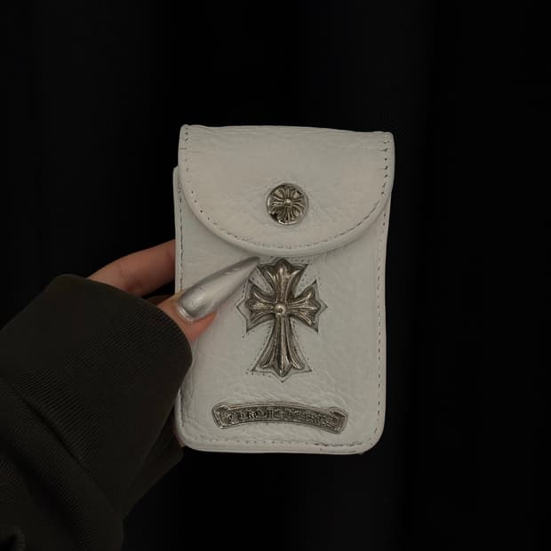 크롬하츠 레더 파우치