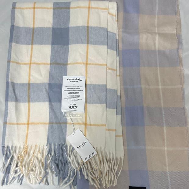 Veteze Muffler, Almost Blue Muffler