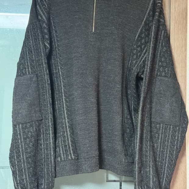 [1]아워셀브스 하프집업 니트 차콜 팝니다