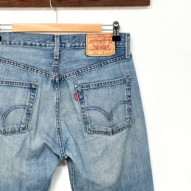 00s Levi’s 501 30/32 /L22