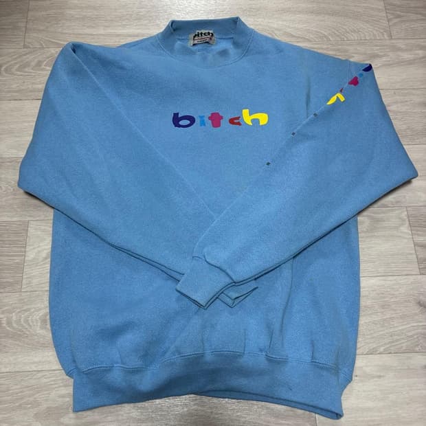 90s 비치 스케이트보드 멀티 로고 자수 맨투맨