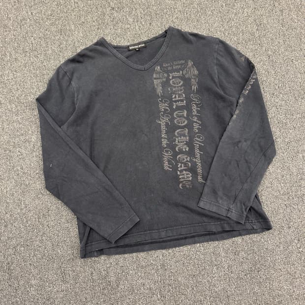 3L)Defective Struct 빈티지 Y2K 스컬 프린팅 브이넥