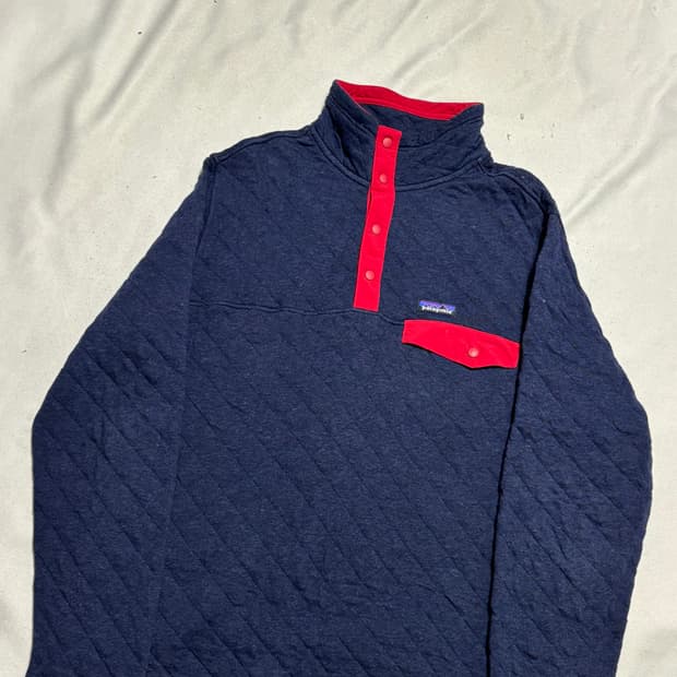 L 파타고니아 네이비 퀄팅 반집업 퀼팅