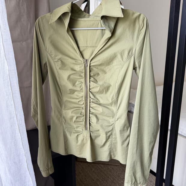 미스식스티 90‘s gathered zip-up shirts
