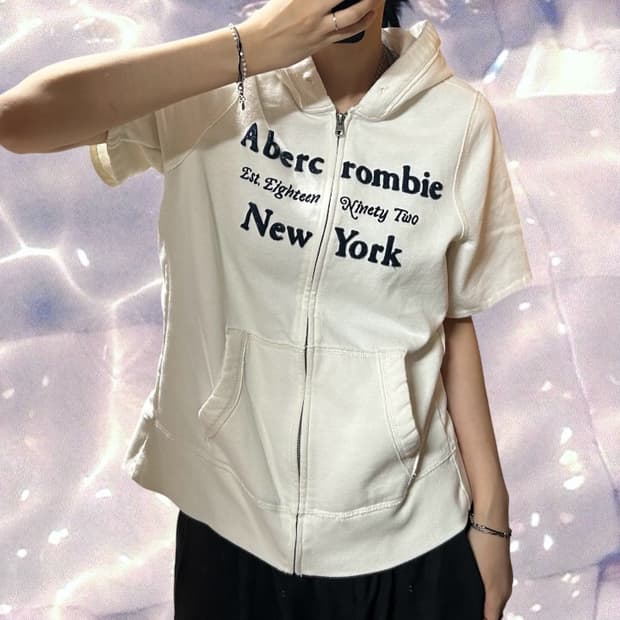 아베크롬비 y2k 기모 반팔 후드집업 화이트 크림 M