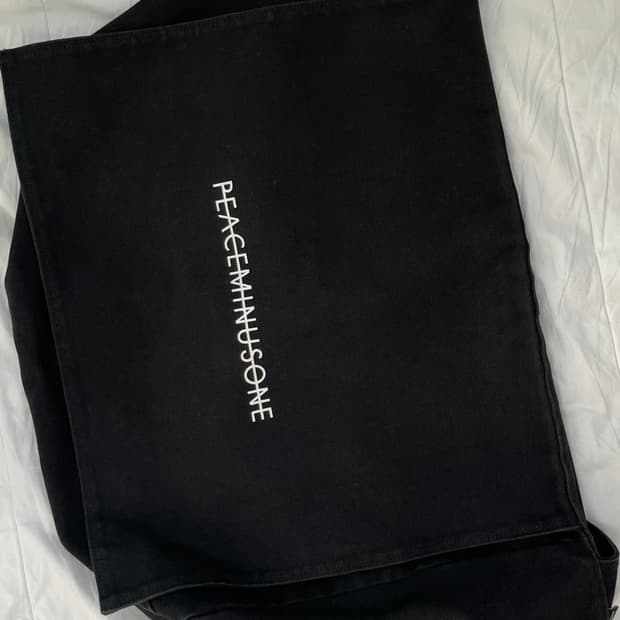 PEACEMINUSONE Oversized Messenger Bag
