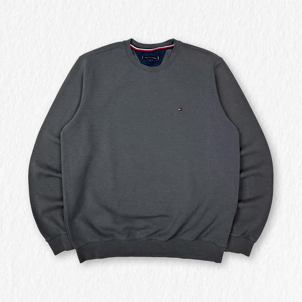타미힐피거 맨투맨 차콜