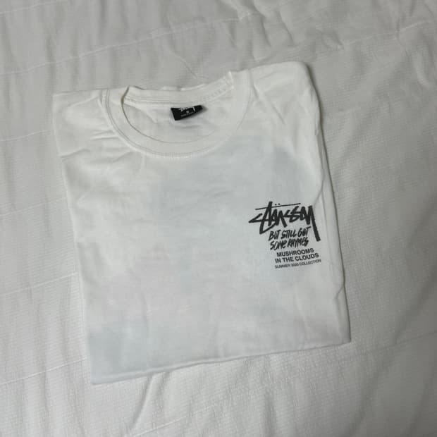 stussy 2020 머쉬룸 티셔츠