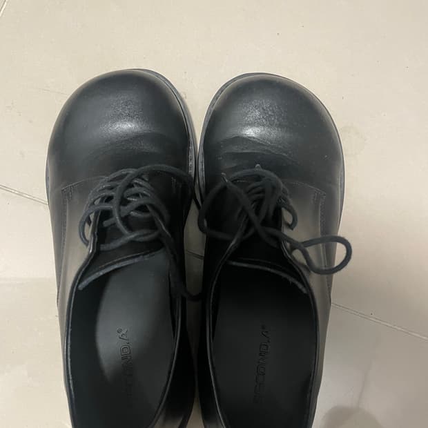 라운드토 더비슈즈