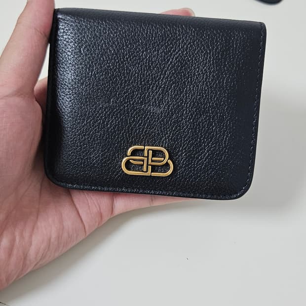 발렌시아가 BB 반지갑 정품