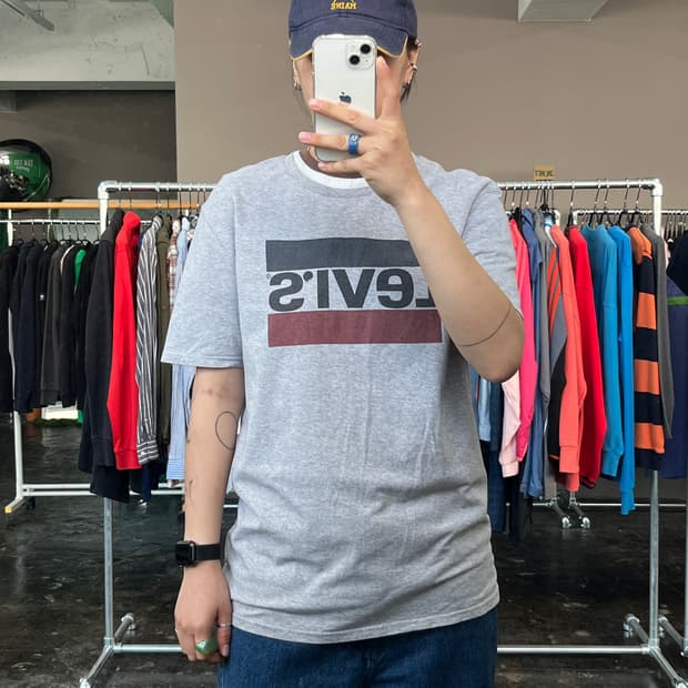 LEVI'S 로고 반팔 티셔츠