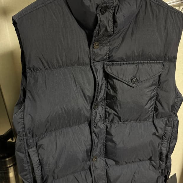 [XL] 24FW 스톤아일랜드 크링클랩스 패딩 조끼 베스트 집업 자켓