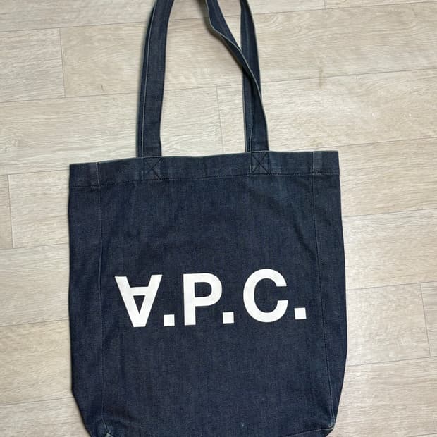 APC 아페쎄 데님 토트백