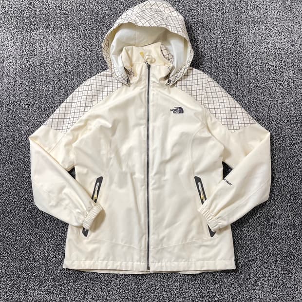빈티지9. 노스페이스 포레스트 드라이벤트 바람막이 점퍼 윈드브레이커