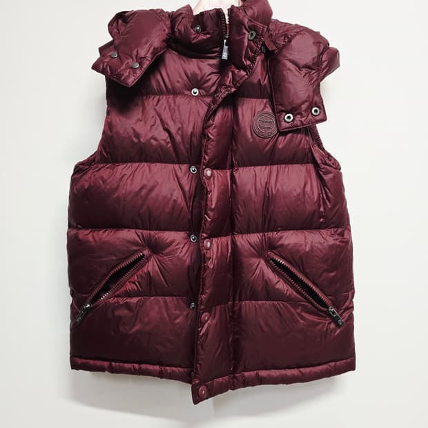 마시모두띠키즈  후드 다운패딩 조끼 버건디