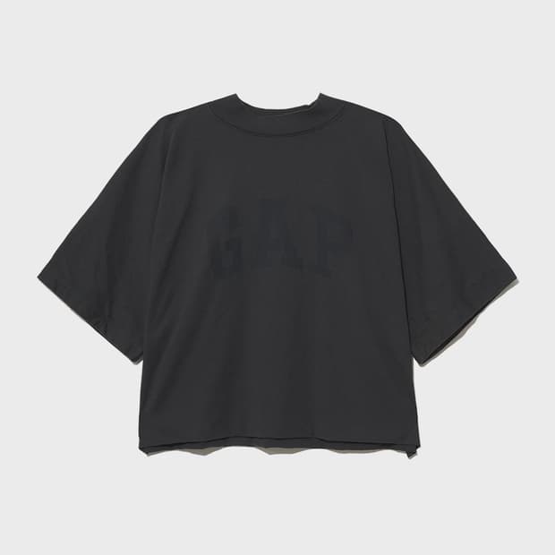 YEEZY X GAP t-shirt