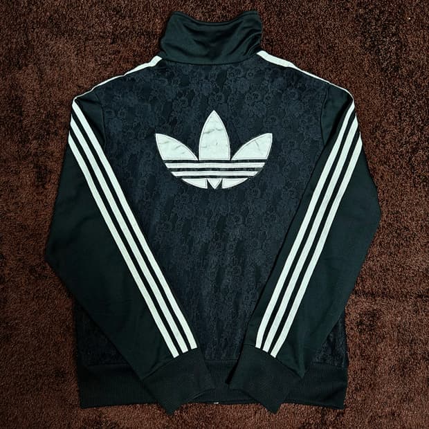 [희귀]아디다스 오리지널 뒷면 레이스 빅로고 트랙탑 (XL)