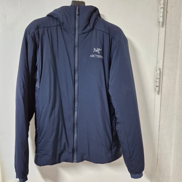 아크테릭스 아톰 ar M 사이즈  상태 9.0/10 고질병인 목 상태도 