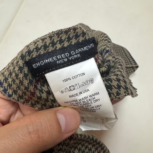 엔지니어드가먼츠 머플러