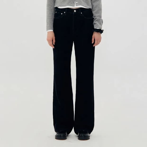 로우클래식 벨벳 부츠컷 바지