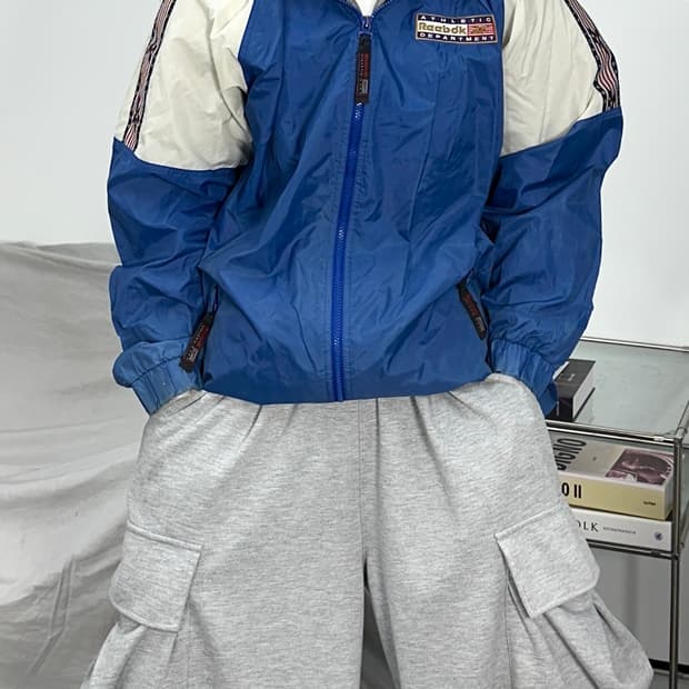 리복 90s 어센틱 빅로고 바람막이 S