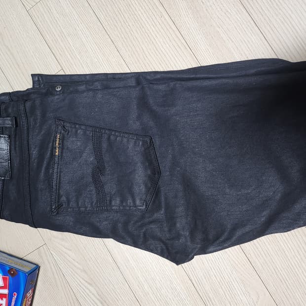 (32x32) 누디진 린딘 백투블랙