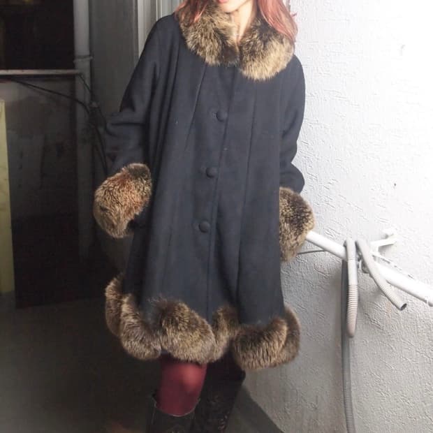 리얼 퍼 트리밍 코트