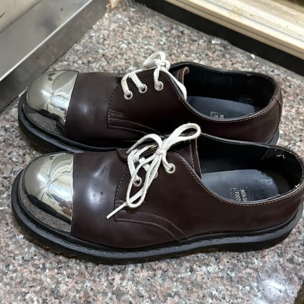 닥터마틴 스틸토