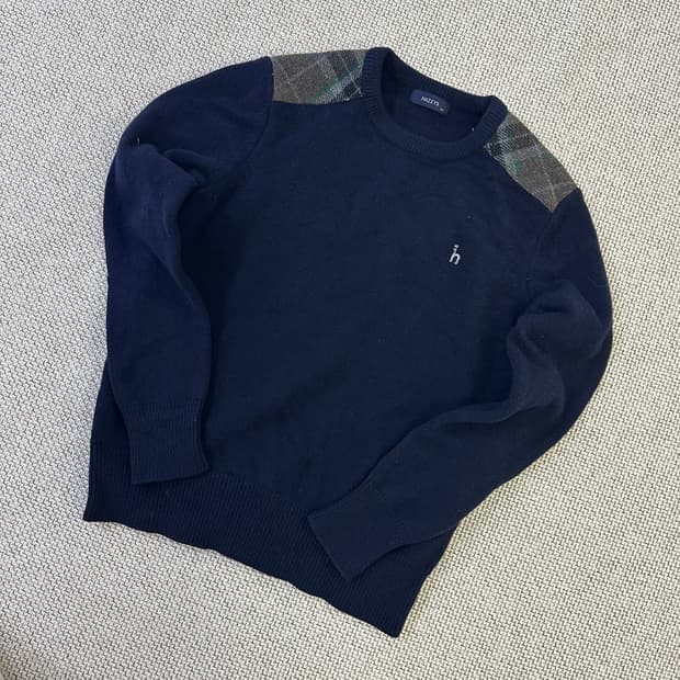 100 헤지스 어깨포인트 니트 0316D