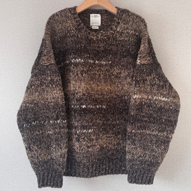 2) Visvim amplus crew gradient hand-knit