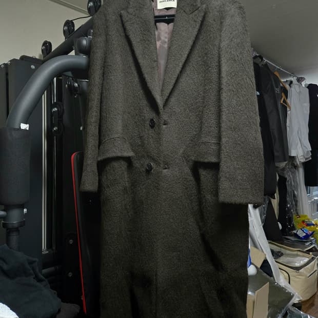 인사일런스 L 헤어리 알파카 오버사이즈 코트 DARK BROWN 브라운