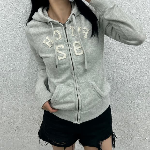 아베크롬비 센터로고 화이트 후드집업 M