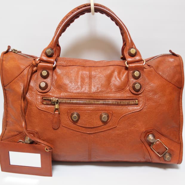 발렌시아가 모터백