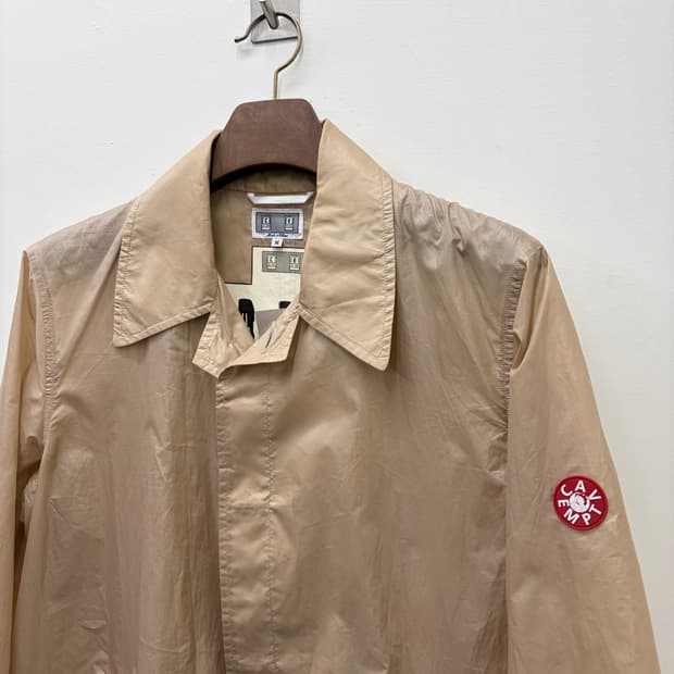 카브엠트 미니멀 코트