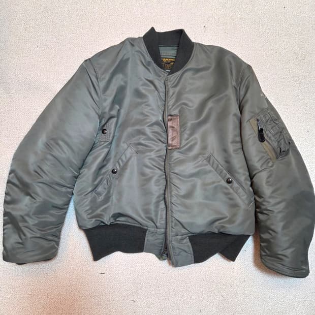 버즈릭슨 MA-1 라이언유니폼 복각 L