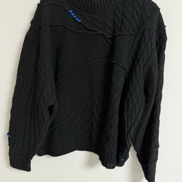 자라 아더에러 니트