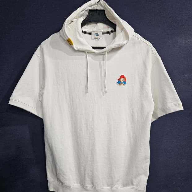 헤지스 화이트 남성 세미오버핏 100 반팔 후드티 