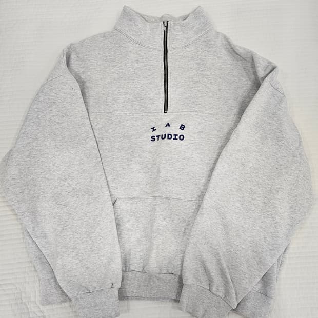 아이앱 스튜디오 하프집업_xl 그레이