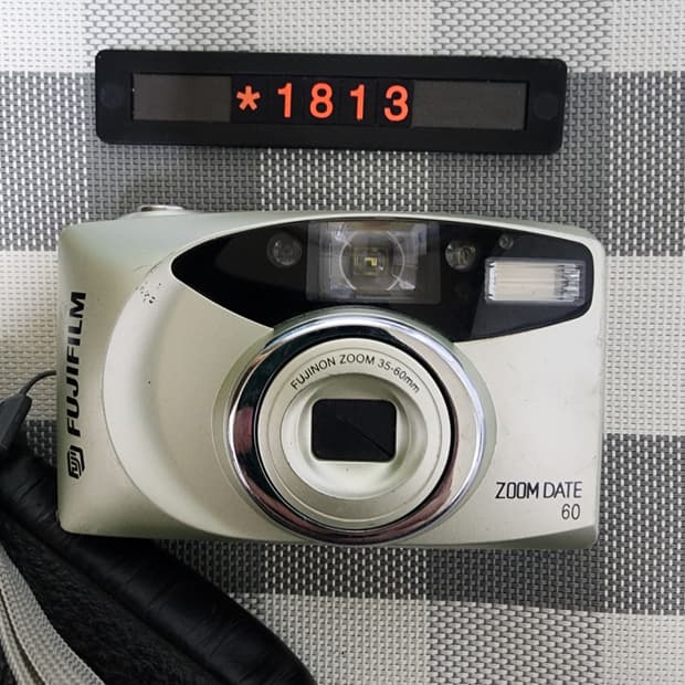 후지 줌 데이트 60 필름카메라 파우치포함
