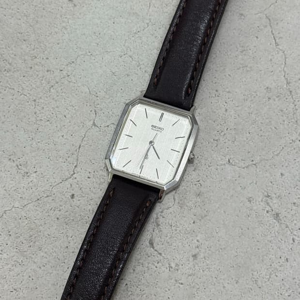 80s 빈티지 세이코 탱크 쿼츠