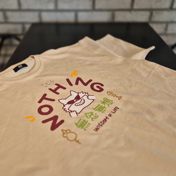 힙캣 NOTHING 그래픽 오버핏 티셔츠 (크림)