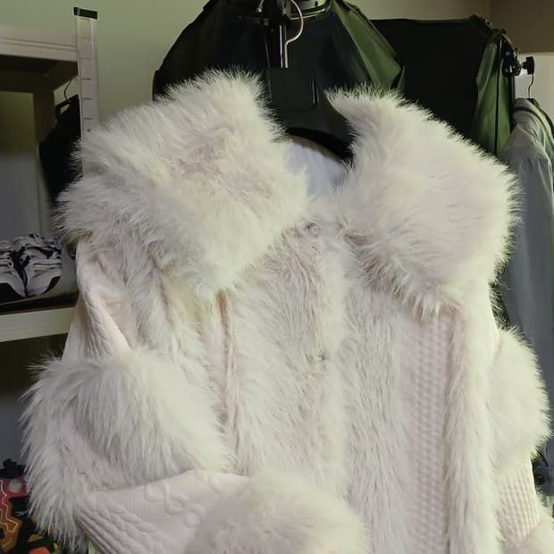 빅카라 진주단추 페이크 퍼 꽈배기 니트 점퍼 자켓 패딩