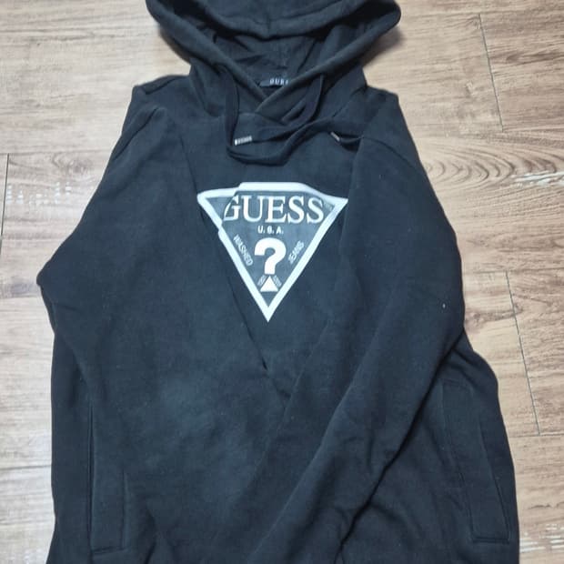 게스 기모후드티 판매합니다