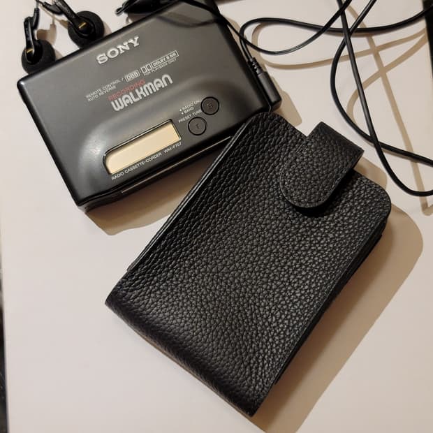 신품 소니 워크맨 카세트  WM-F707 용 명품급 천연 가죽 케이스